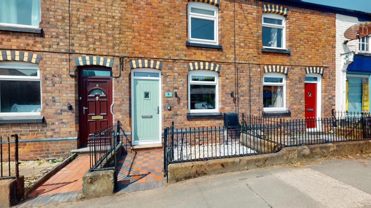Modern 3-Bed House On Tarporley High Street Villa Luaran gambar