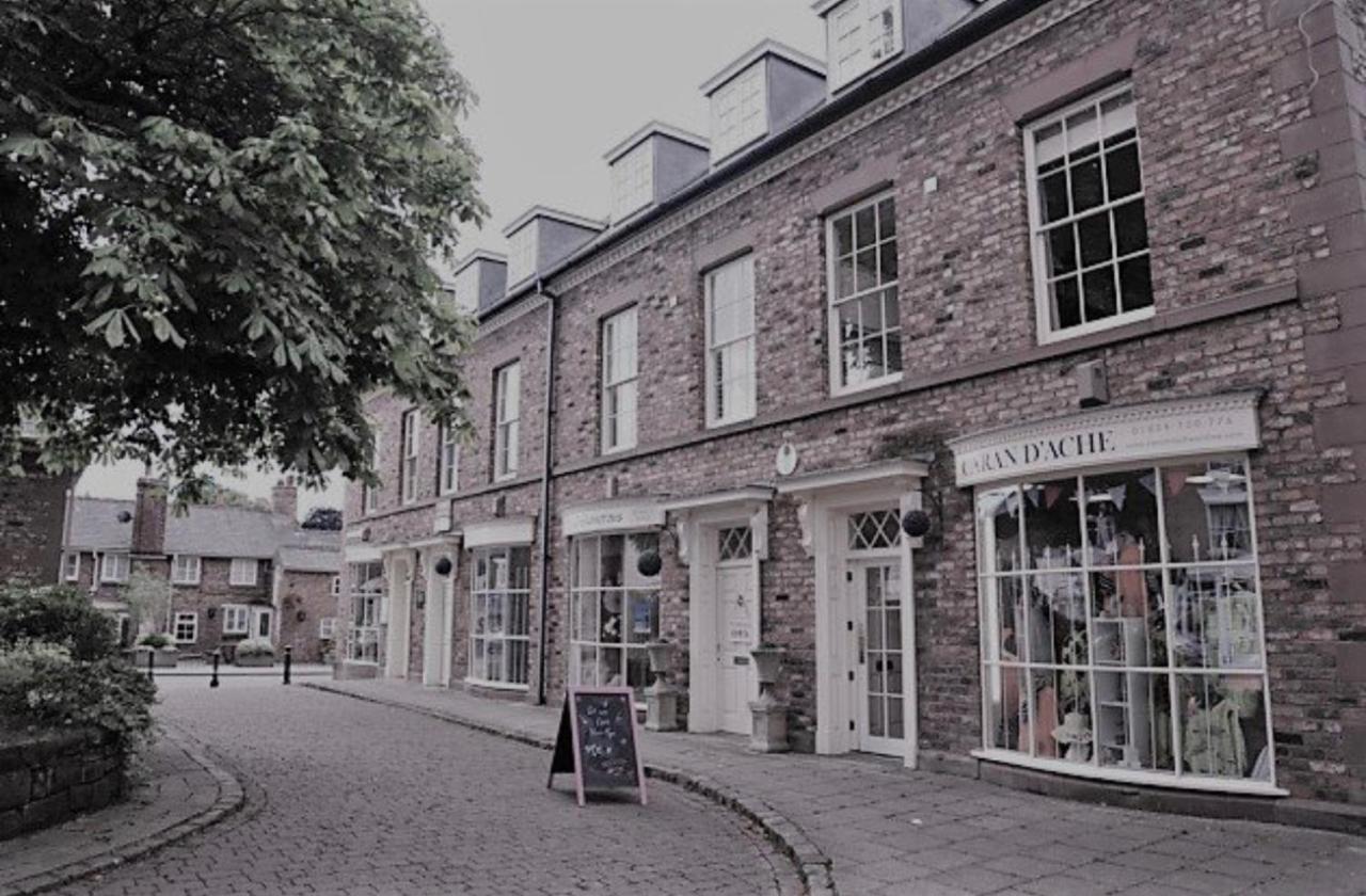 Modern 3-Bed House On Tarporley High Street Villa Luaran gambar